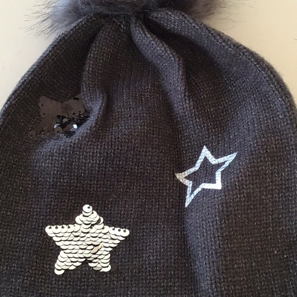 Designer hat - Picture 2 of 3